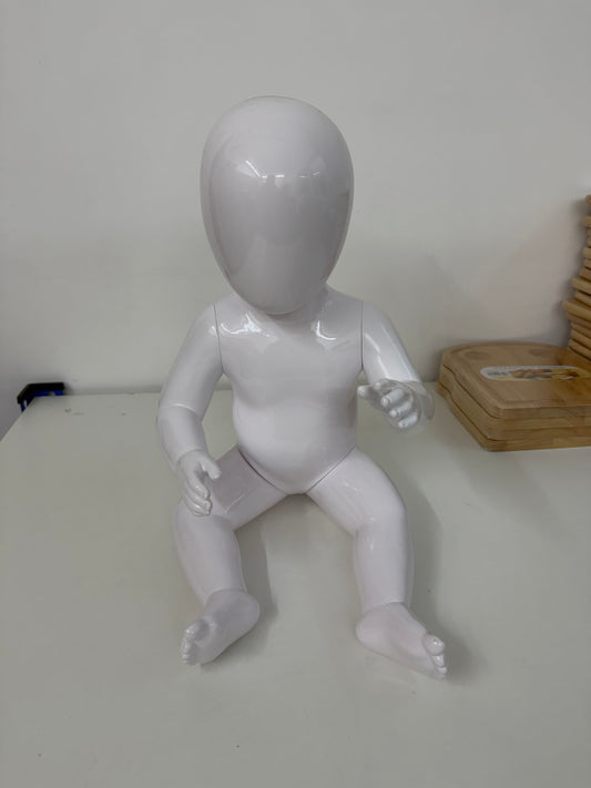 Baby Mannequin - Gloss White