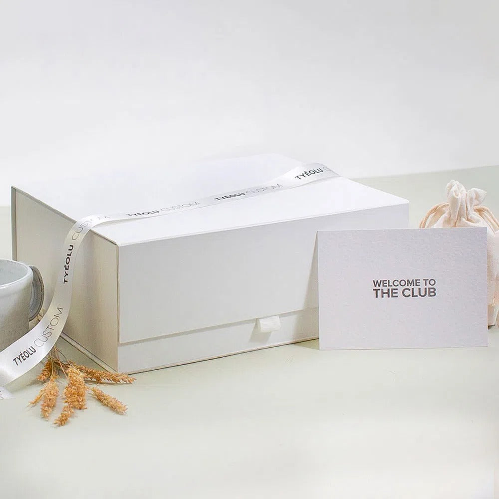 Tiny Box Company White Laminated Magnetic Gift Box - Pack of 20